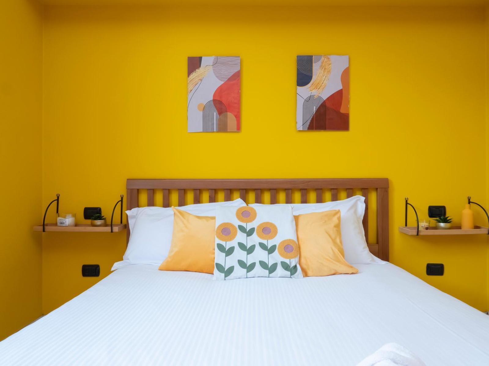 Xenia Apartments - Colorful Apartment In Fiera Area Милано Екстериор снимка