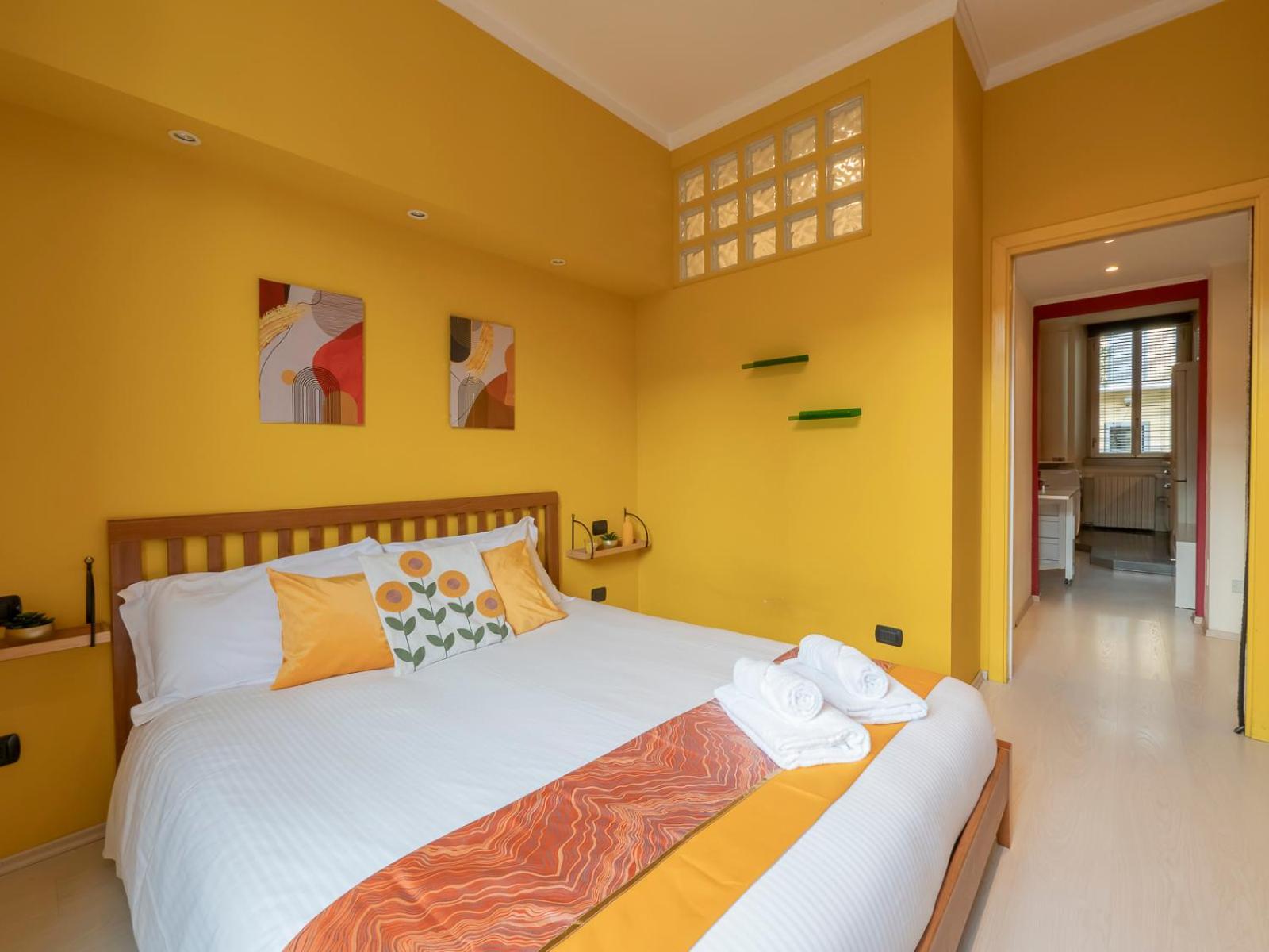 Xenia Apartments - Colorful Apartment In Fiera Area Милано Екстериор снимка